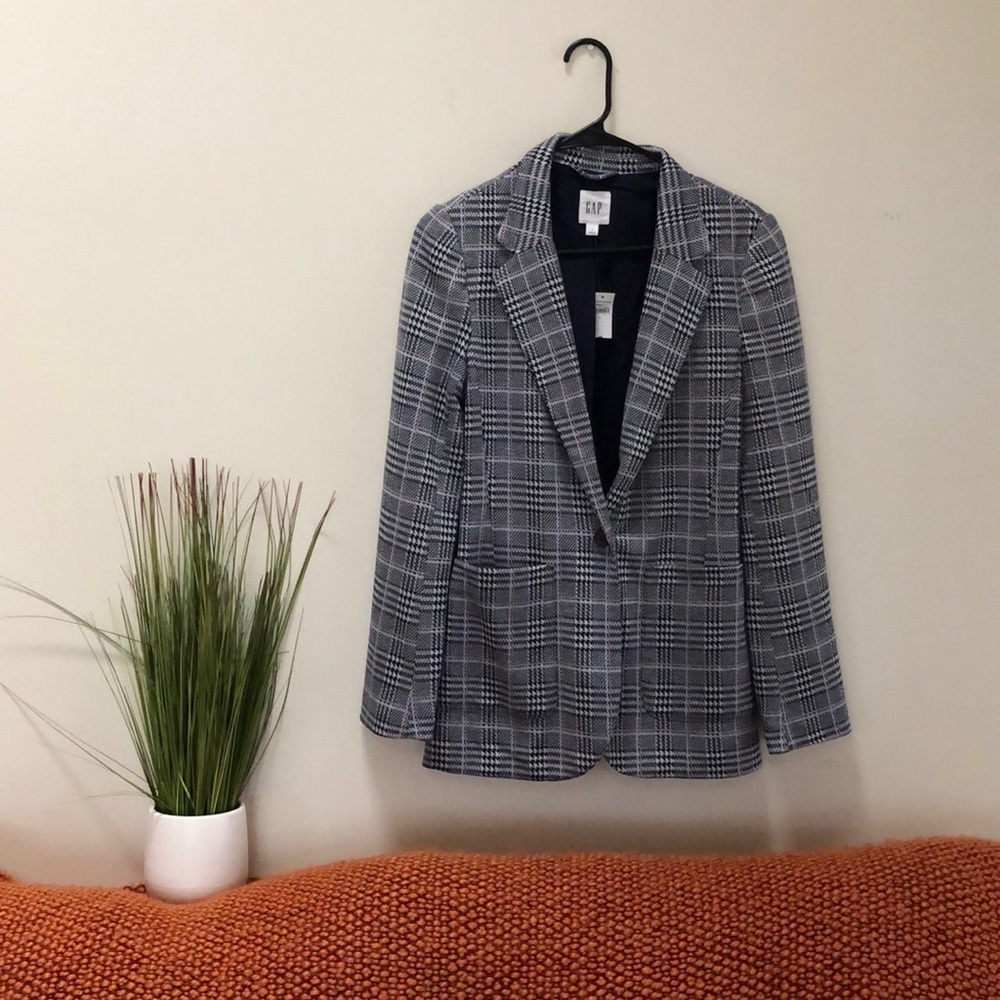 Coral and Navy Blazer NWT